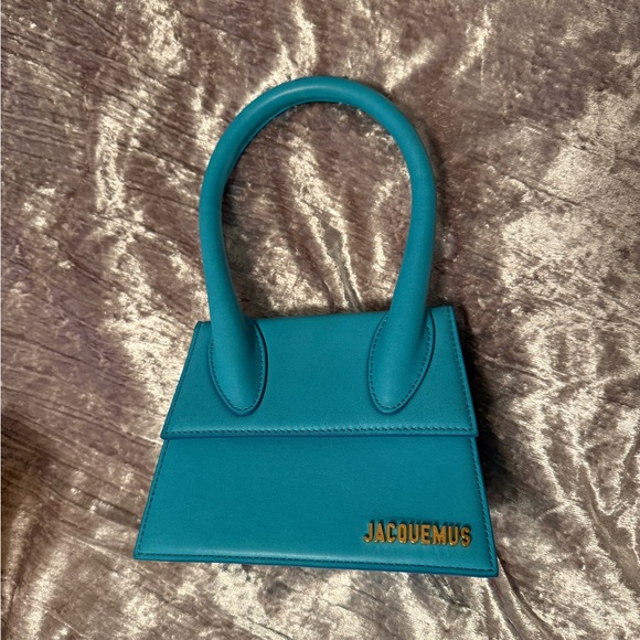 JACQUEMUS Turquoise La Montagne ‘Le Chiquito Moyen’ Bag - Picture 2 of 11